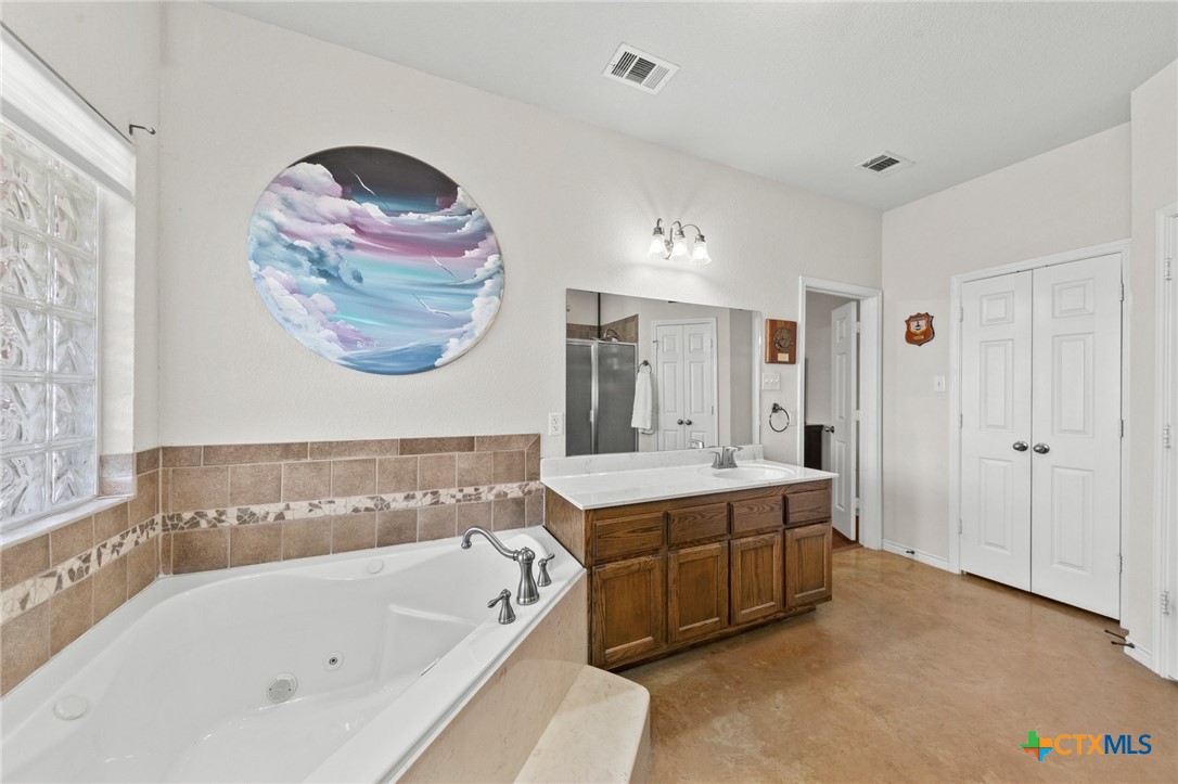 223 Private Road 3449