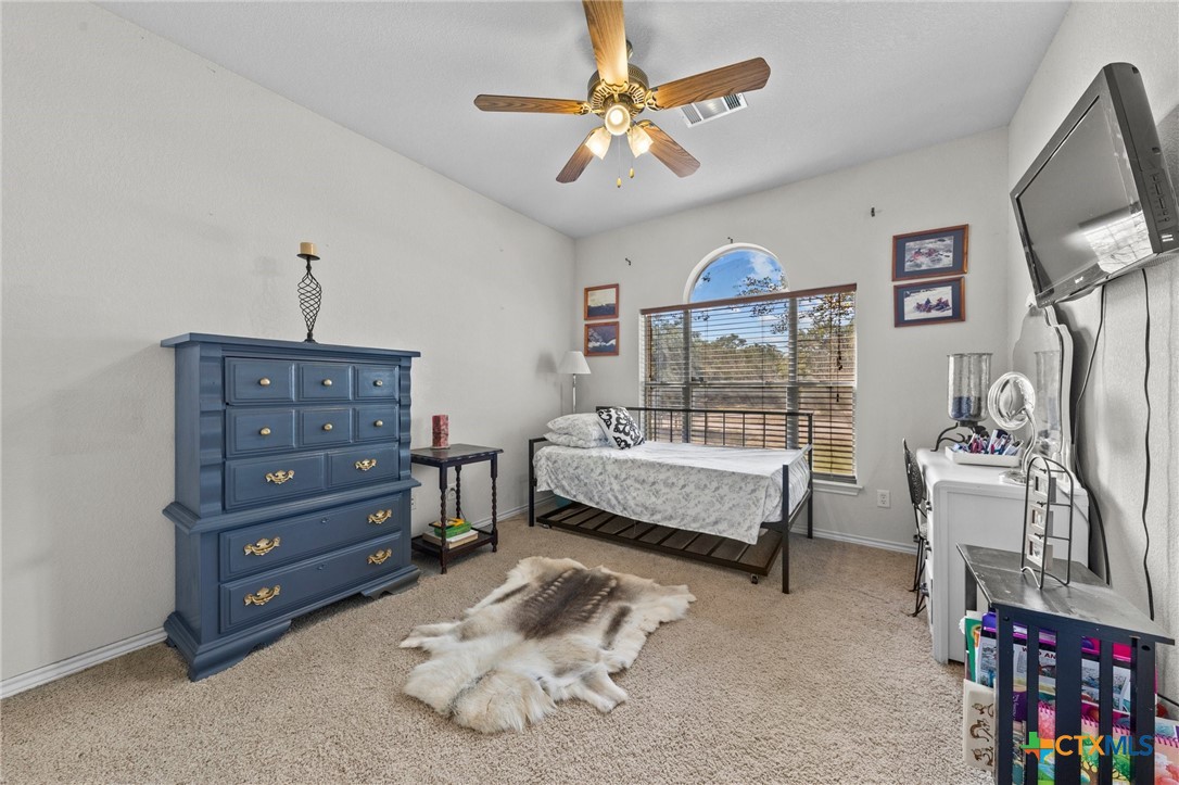 223 Private Road 3449