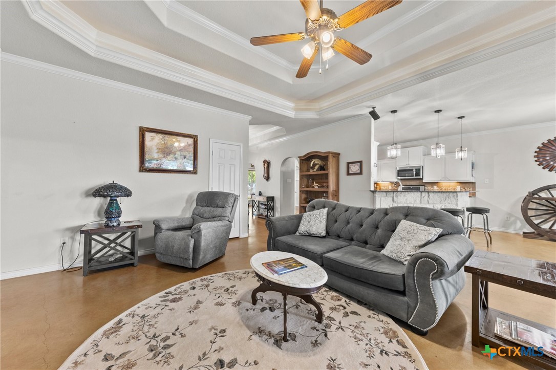 223 Private Road 3449