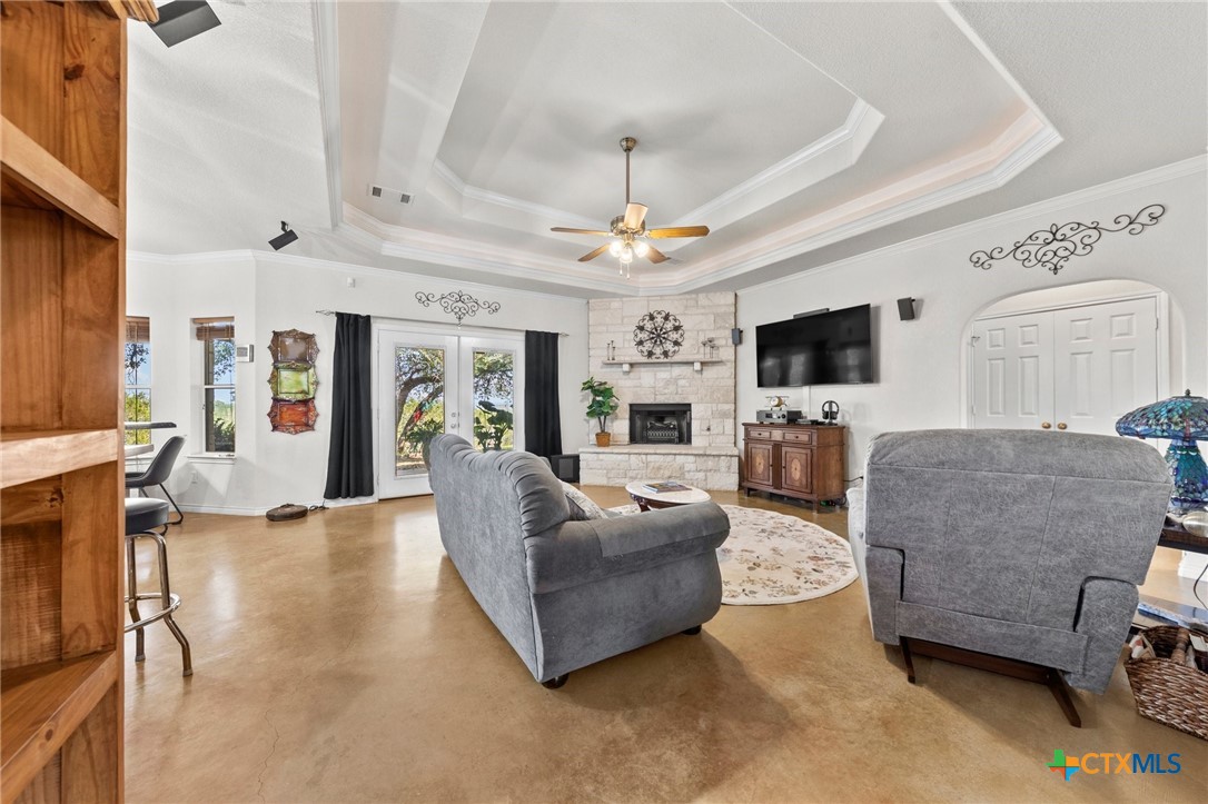 223 Private Road 3449