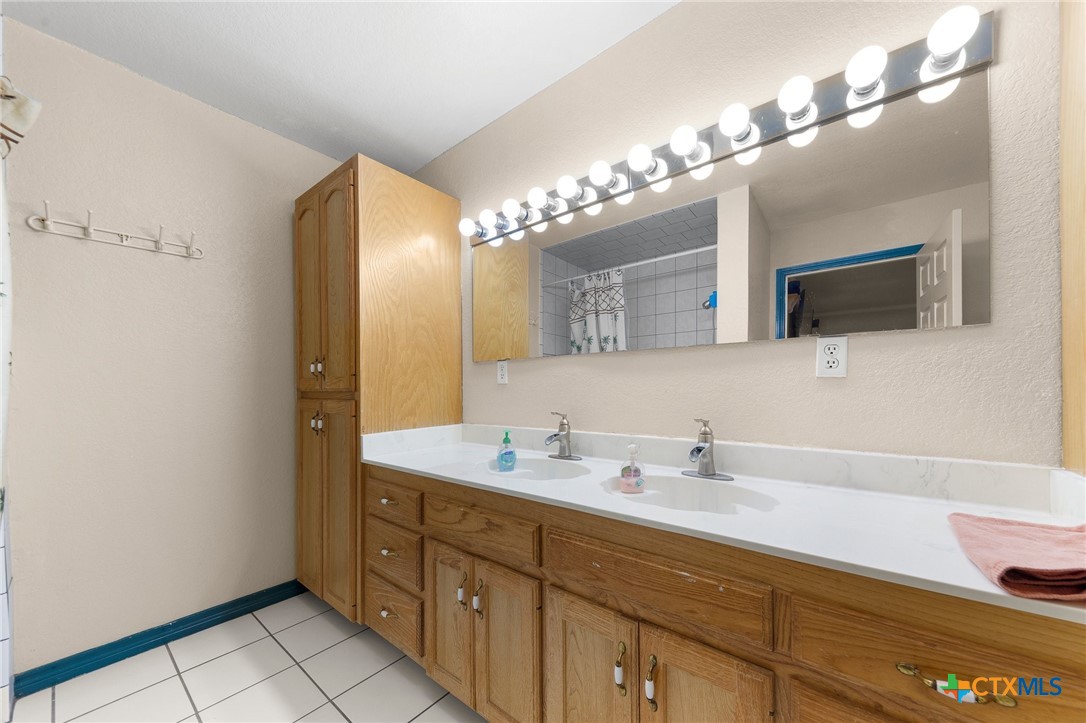 2270 County Road 3340