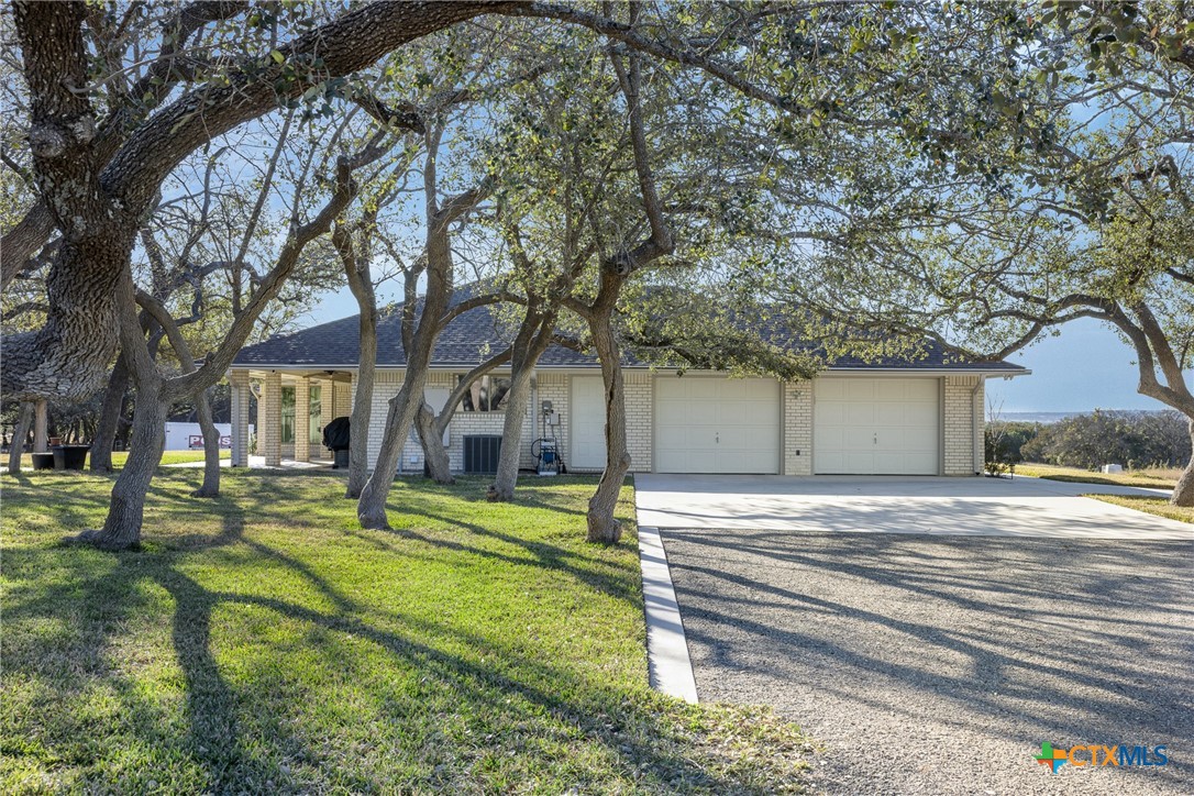 197 Live Oak Cemetery Road
