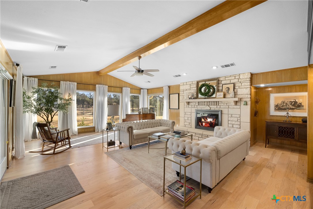 197 Live Oak Cemetery Road