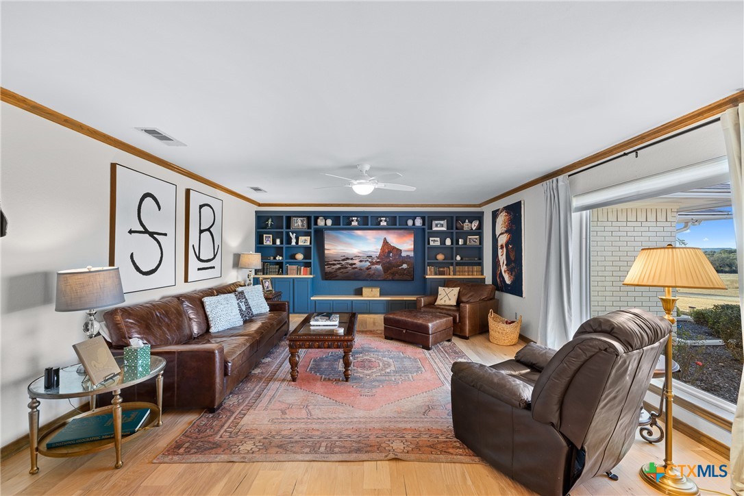 197 Live Oak Cemetery Road