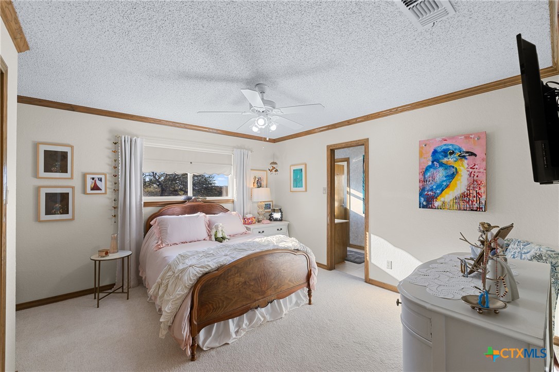 197 Live Oak Cemetery Road