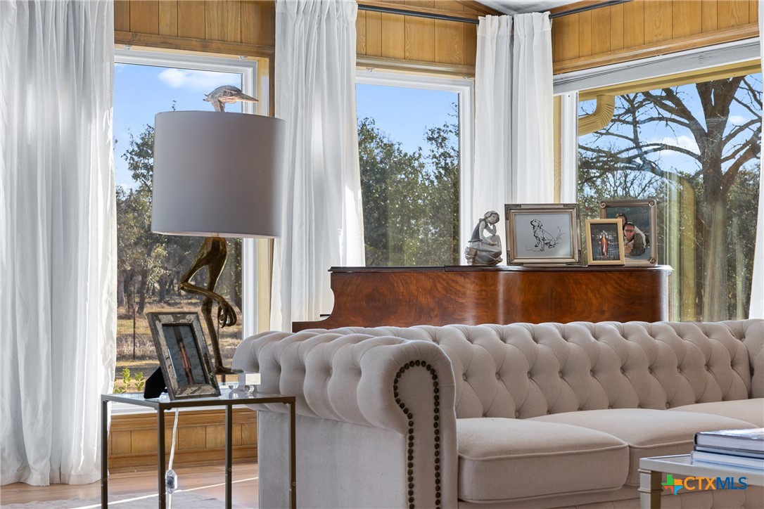 197 Live Oak Cemetery Road