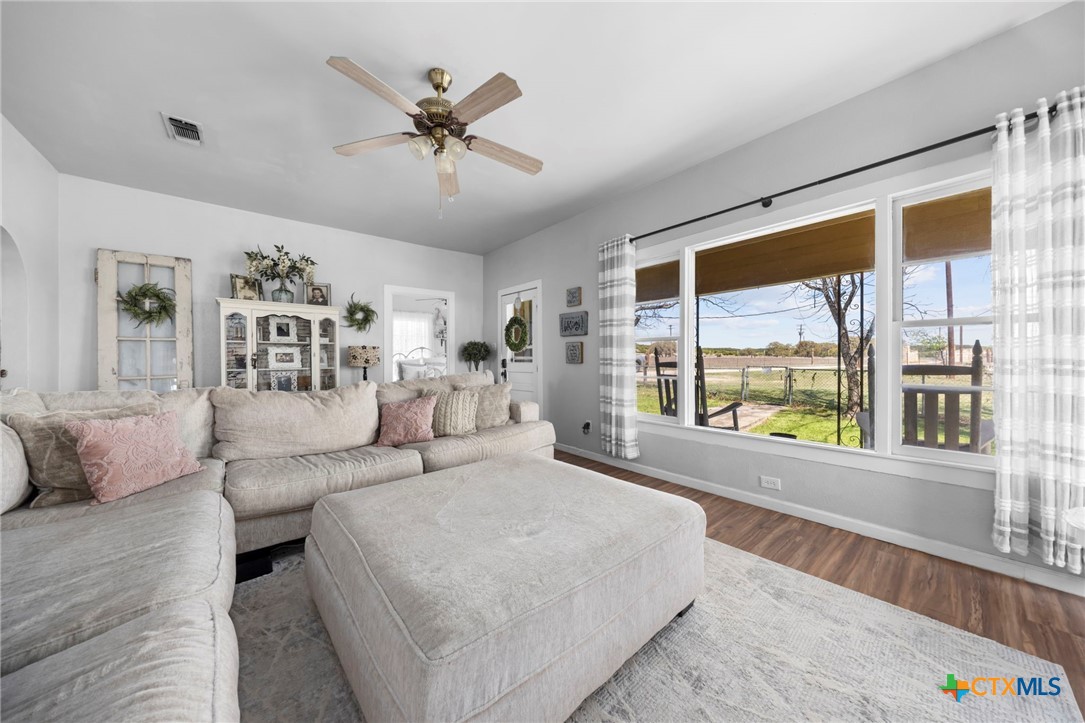 656 County Road 1301