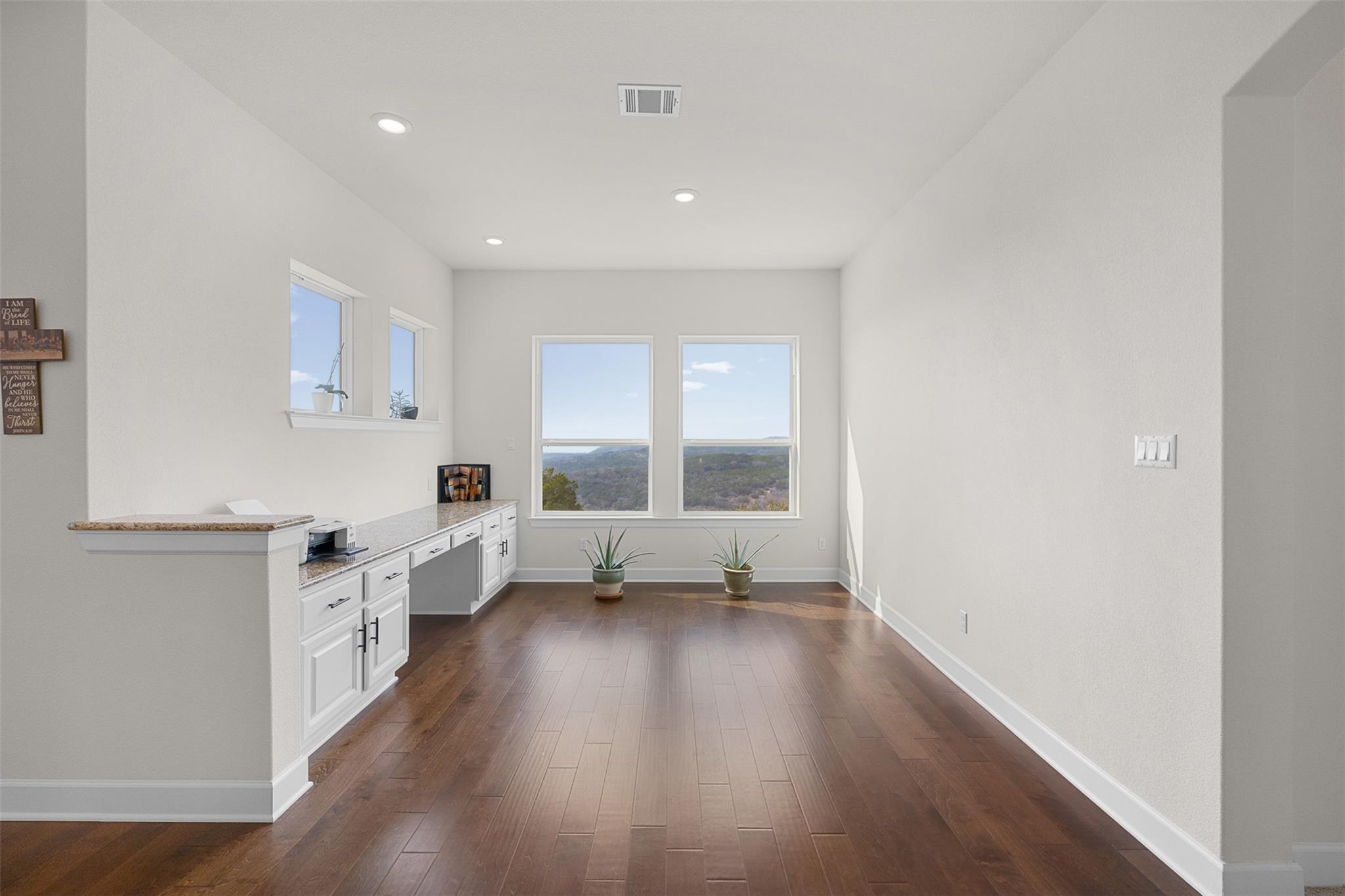 235 Chestnut XING