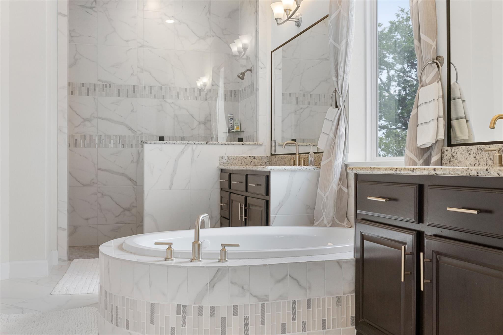 235 Chestnut XING