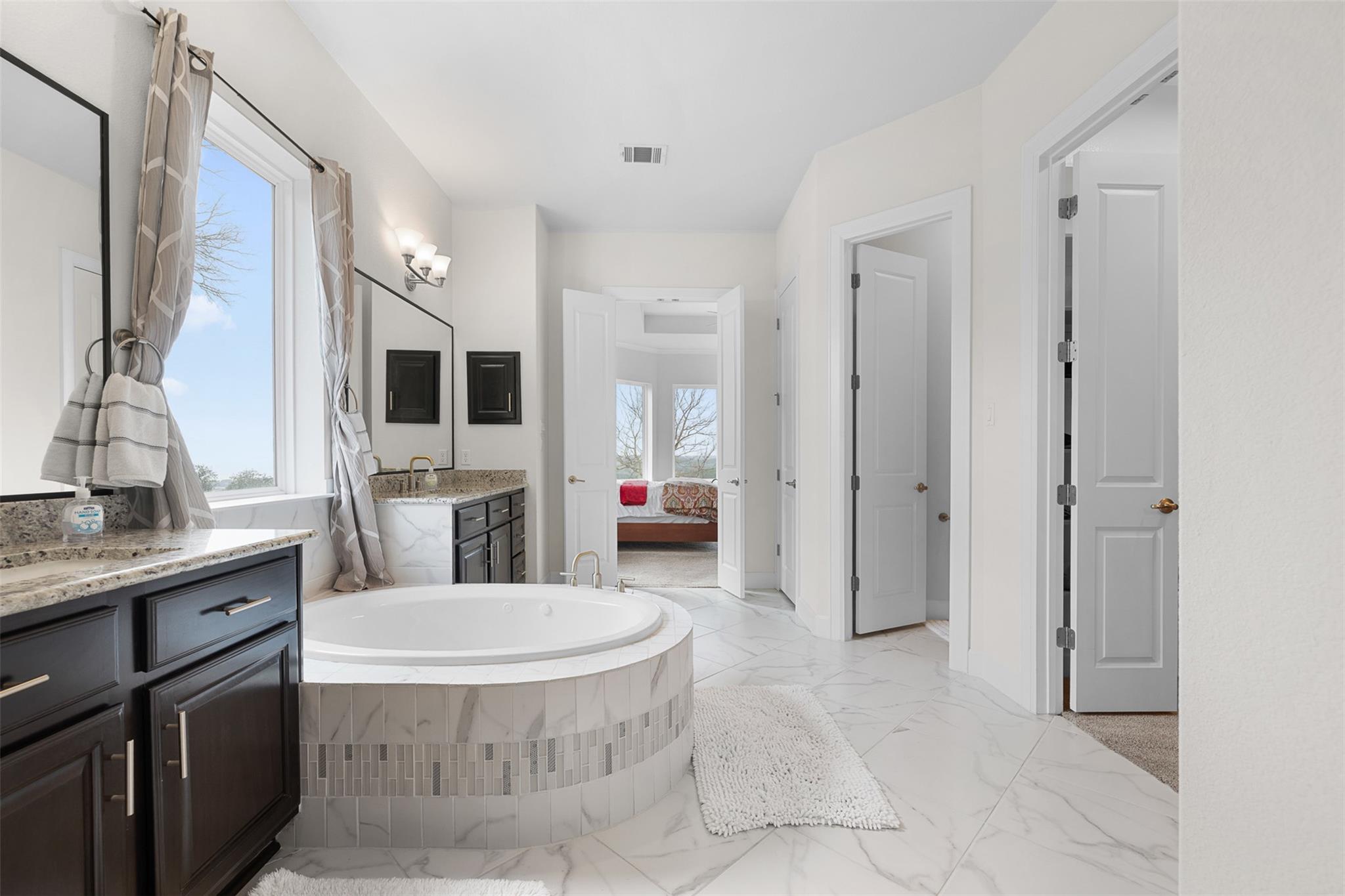 235 Chestnut XING