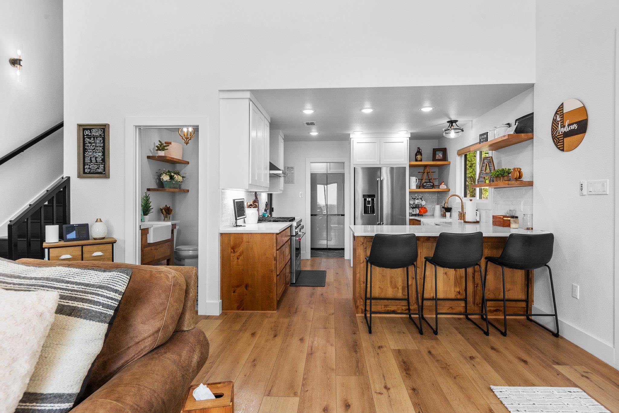 1800 Diamond Ridge DR