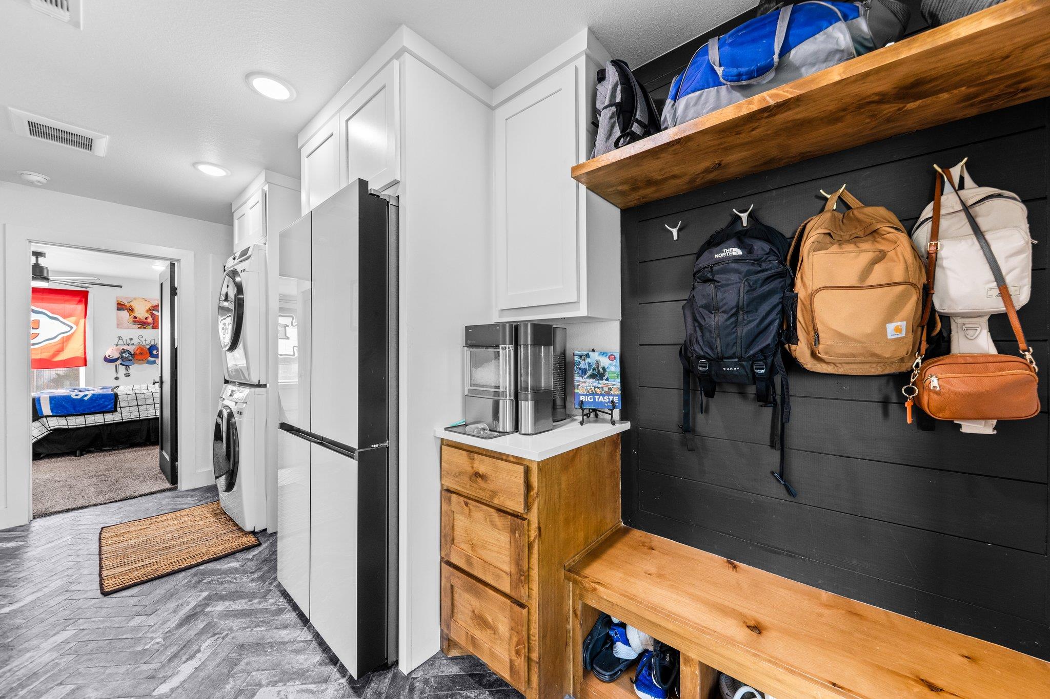 1800 Diamond Ridge DR