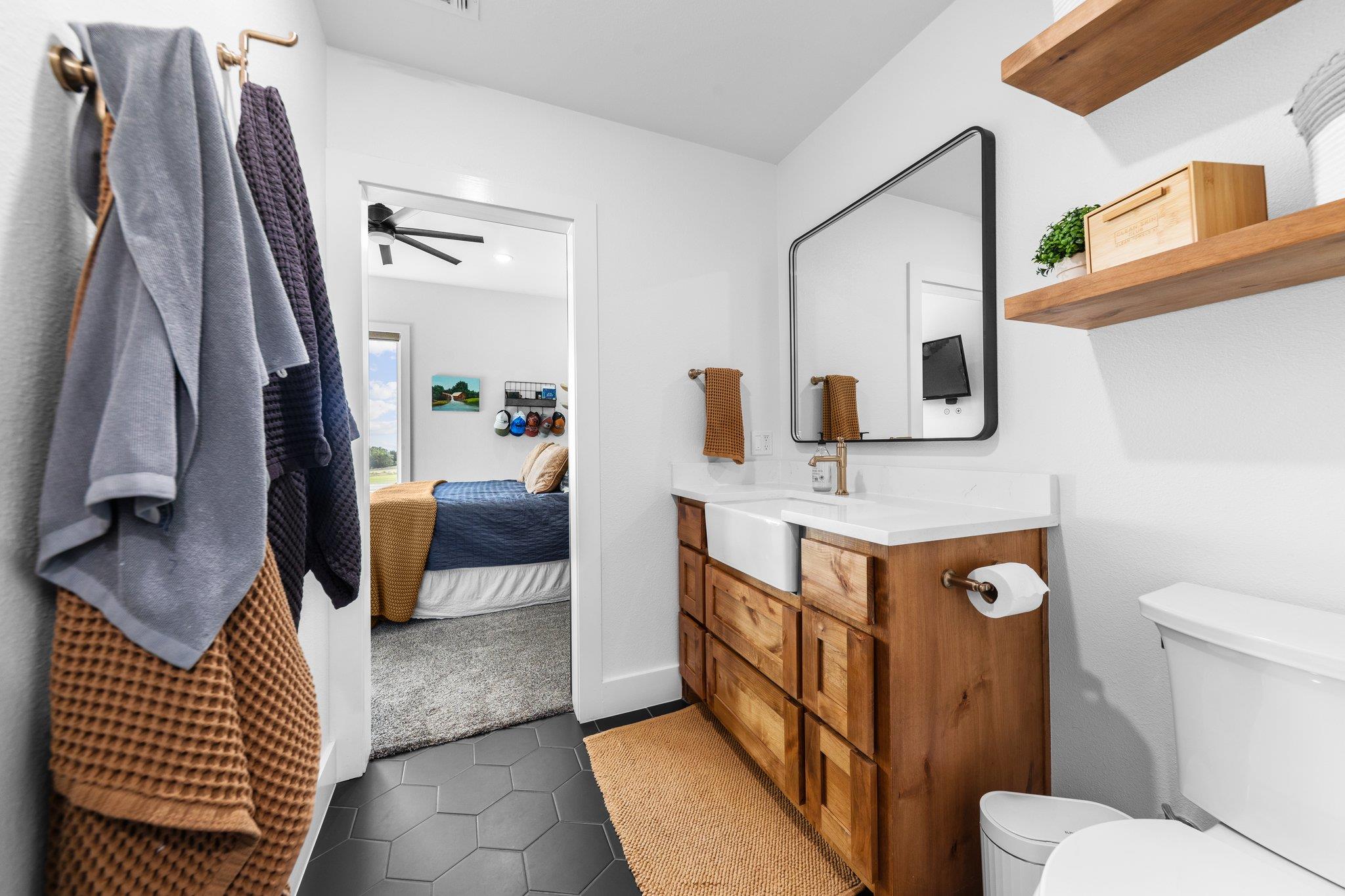 1800 Diamond Ridge DR