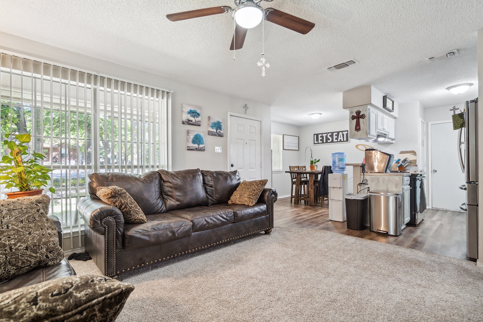 816 Red Oak Court