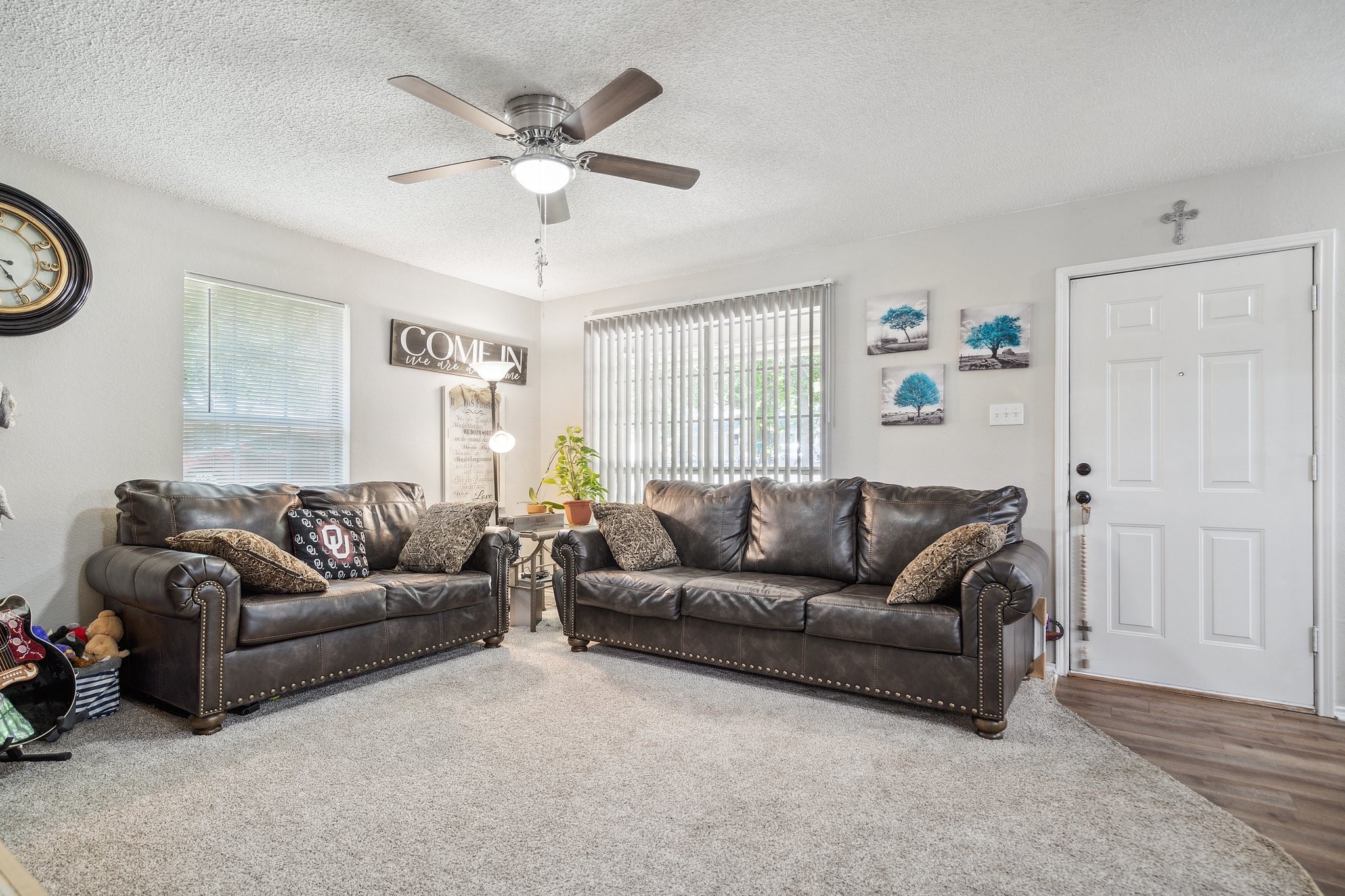 816 Red Oak Court