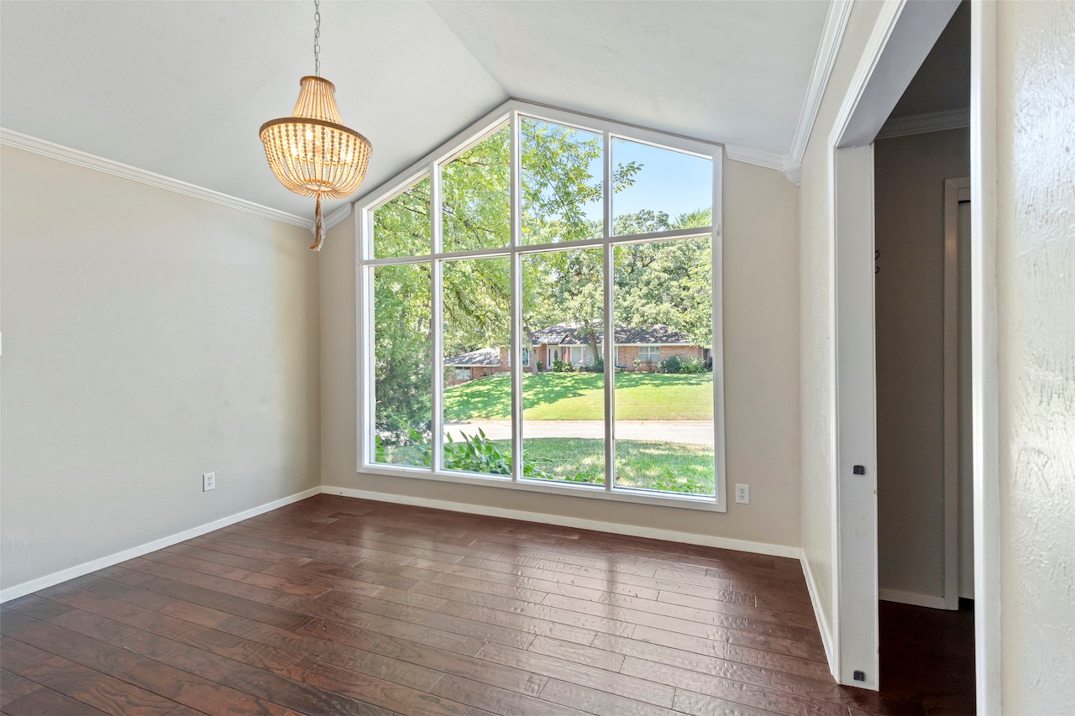 1403 Cliffwood Road