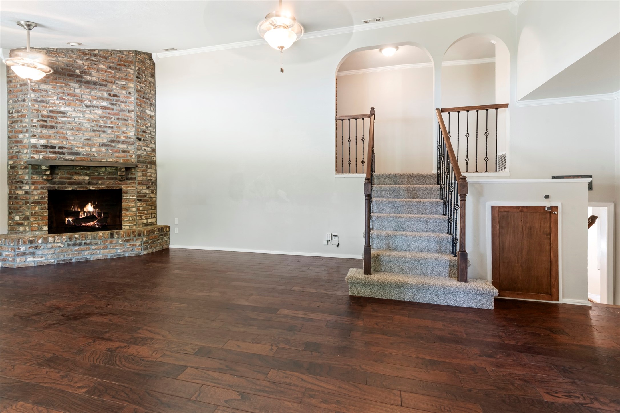 1403 Cliffwood Road