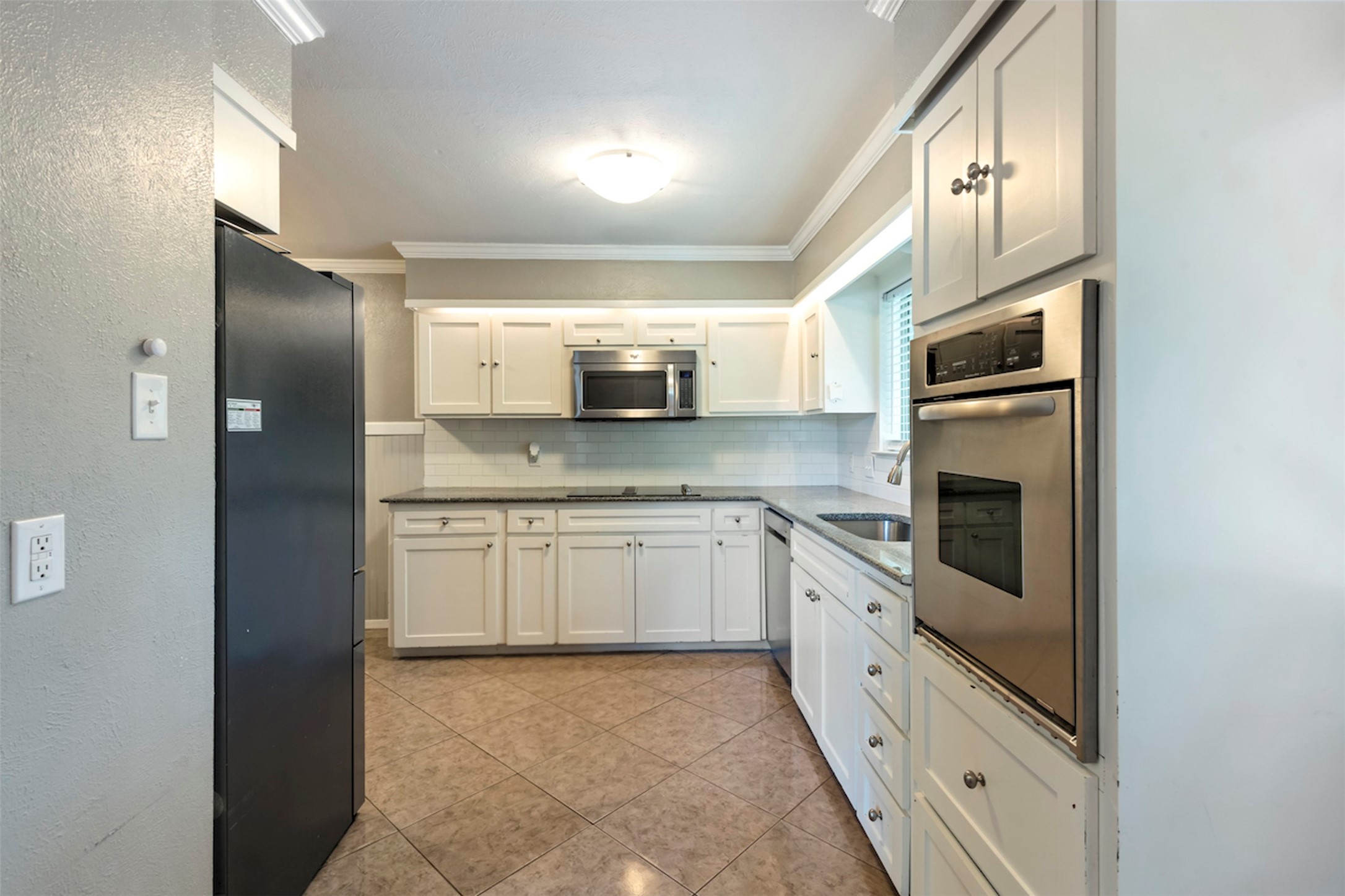 1403 Cliffwood Road