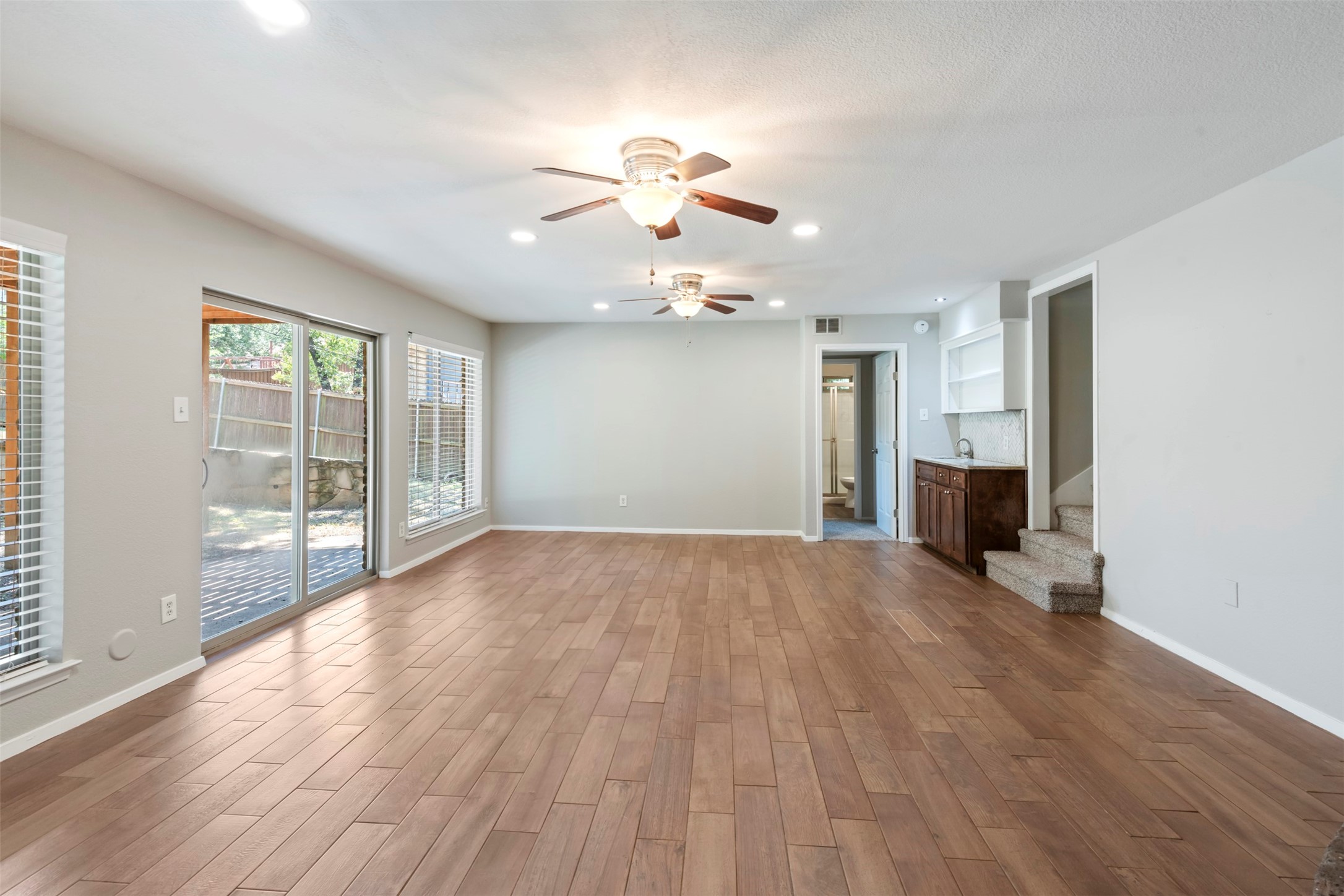 1403 Cliffwood Road