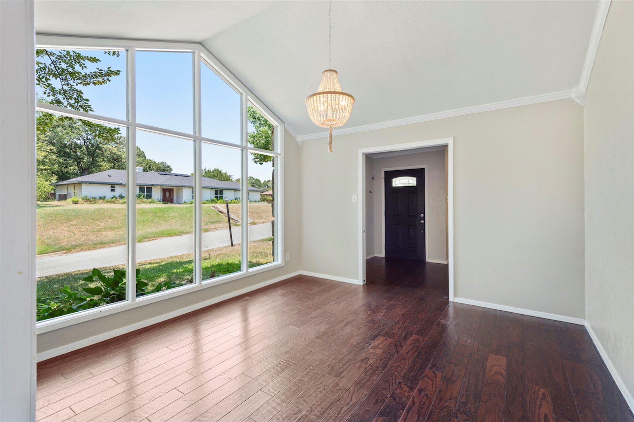 1403 Cliffwood Road