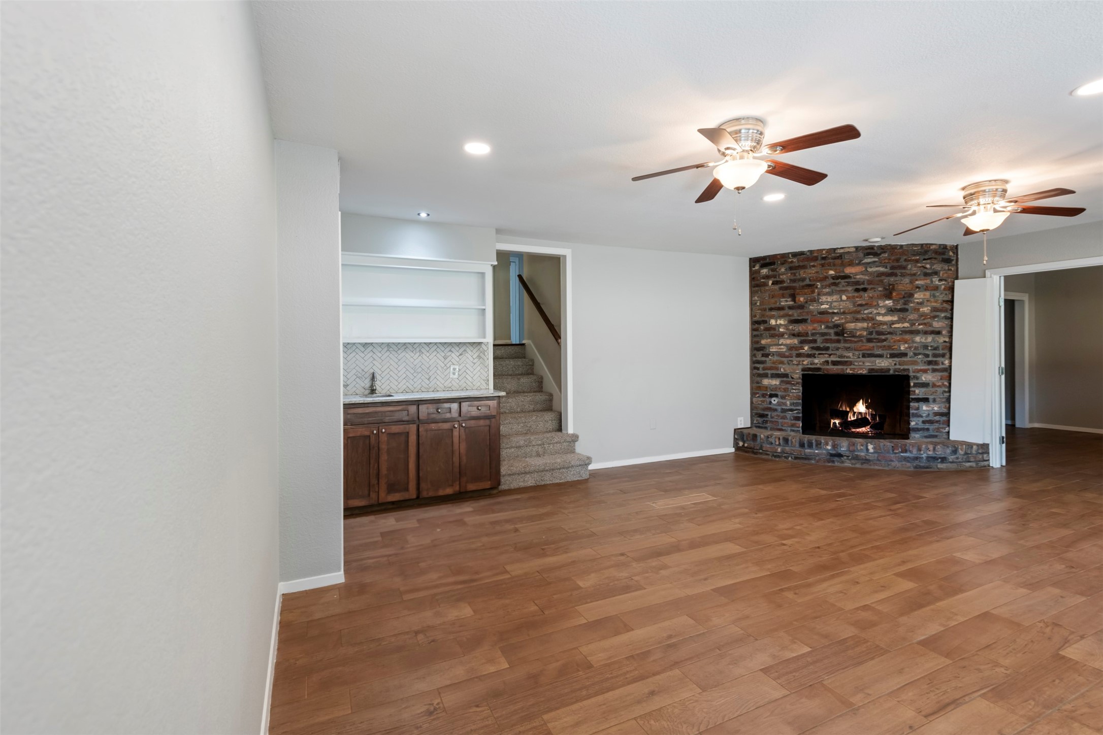 1403 Cliffwood Road