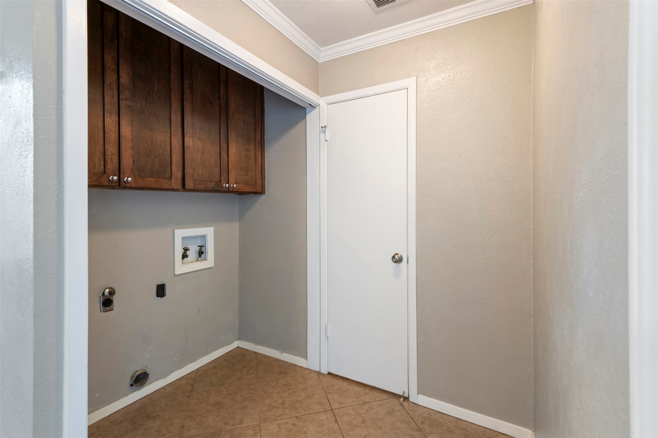 1403 Cliffwood Road