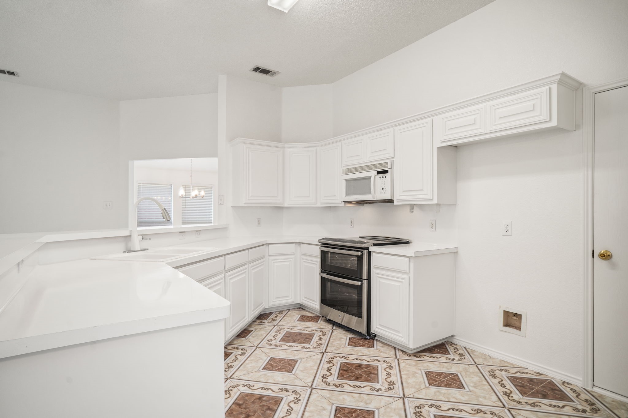 3012 Silent Creek Trail