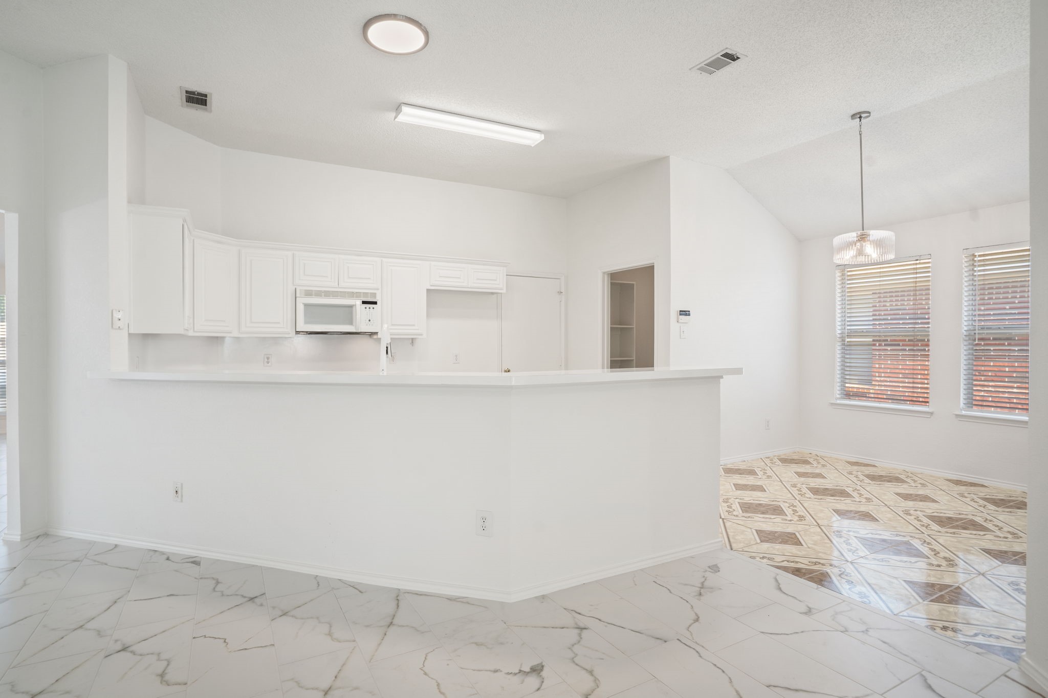 3012 Silent Creek Trail
