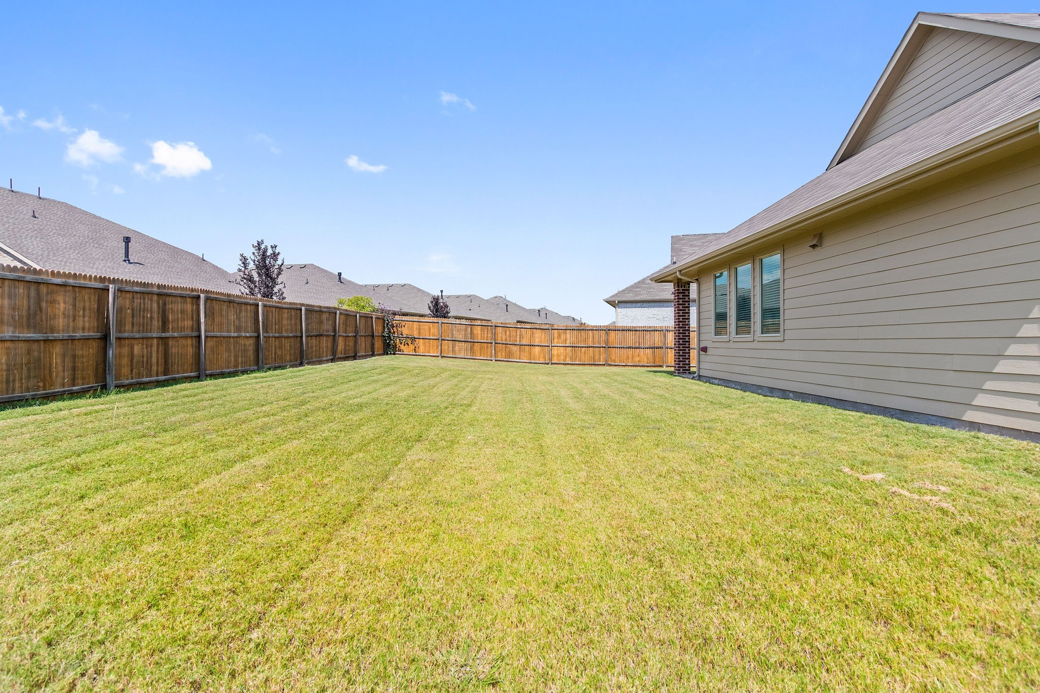 1113 Cropout Way