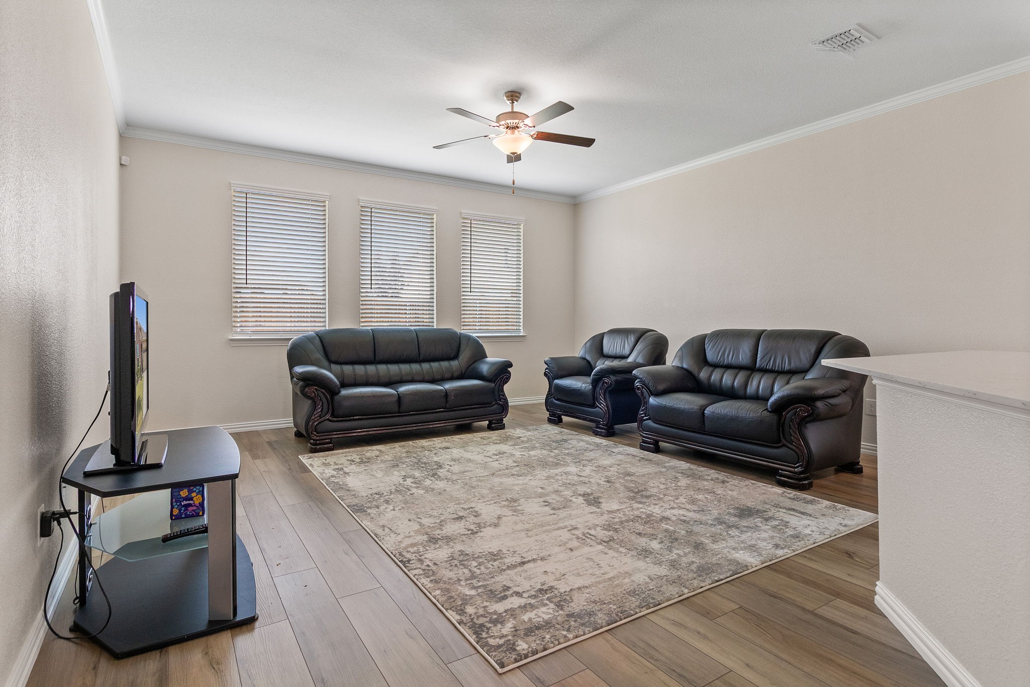1113 Cropout Way