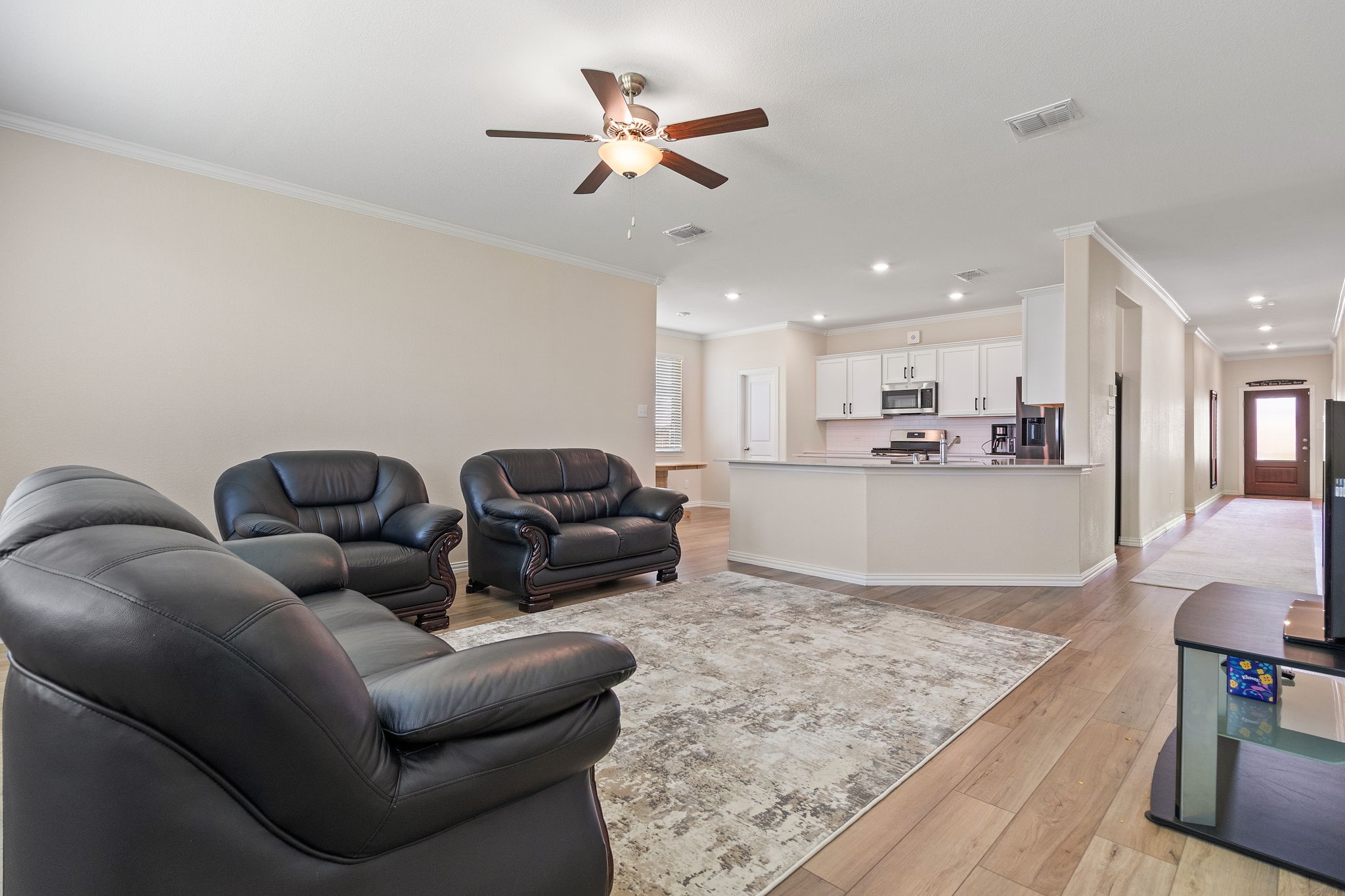 1113 Cropout Way