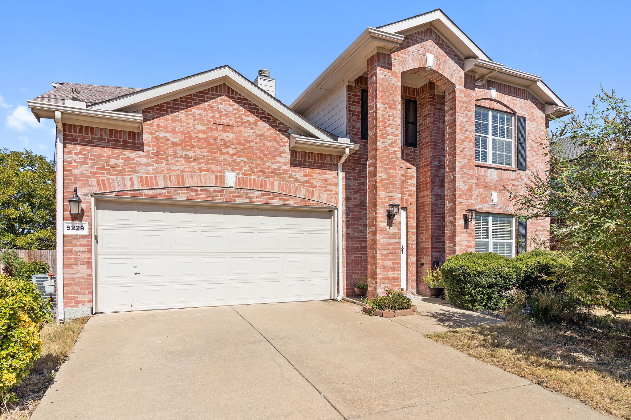 5229 Cedar View Court
