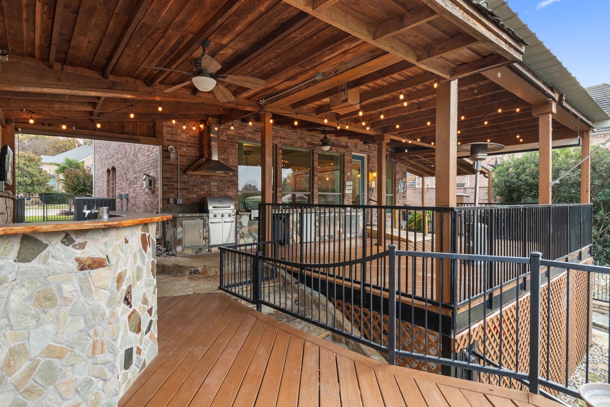 8516 Sunset Cove Court
