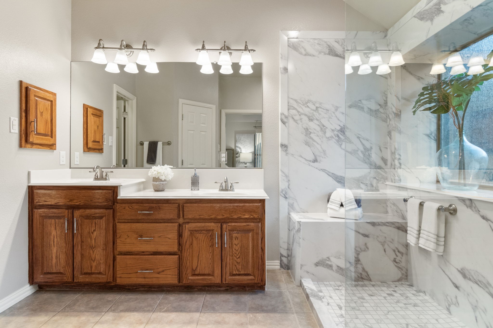 8516 Sunset Cove Court