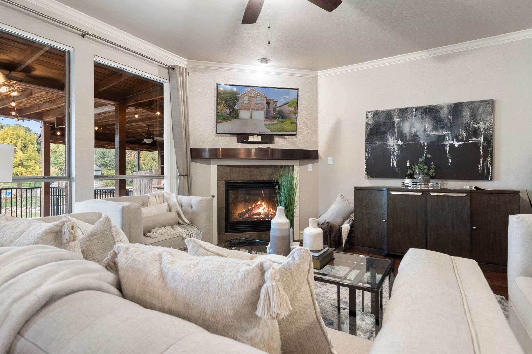 8516 Sunset Cove Court