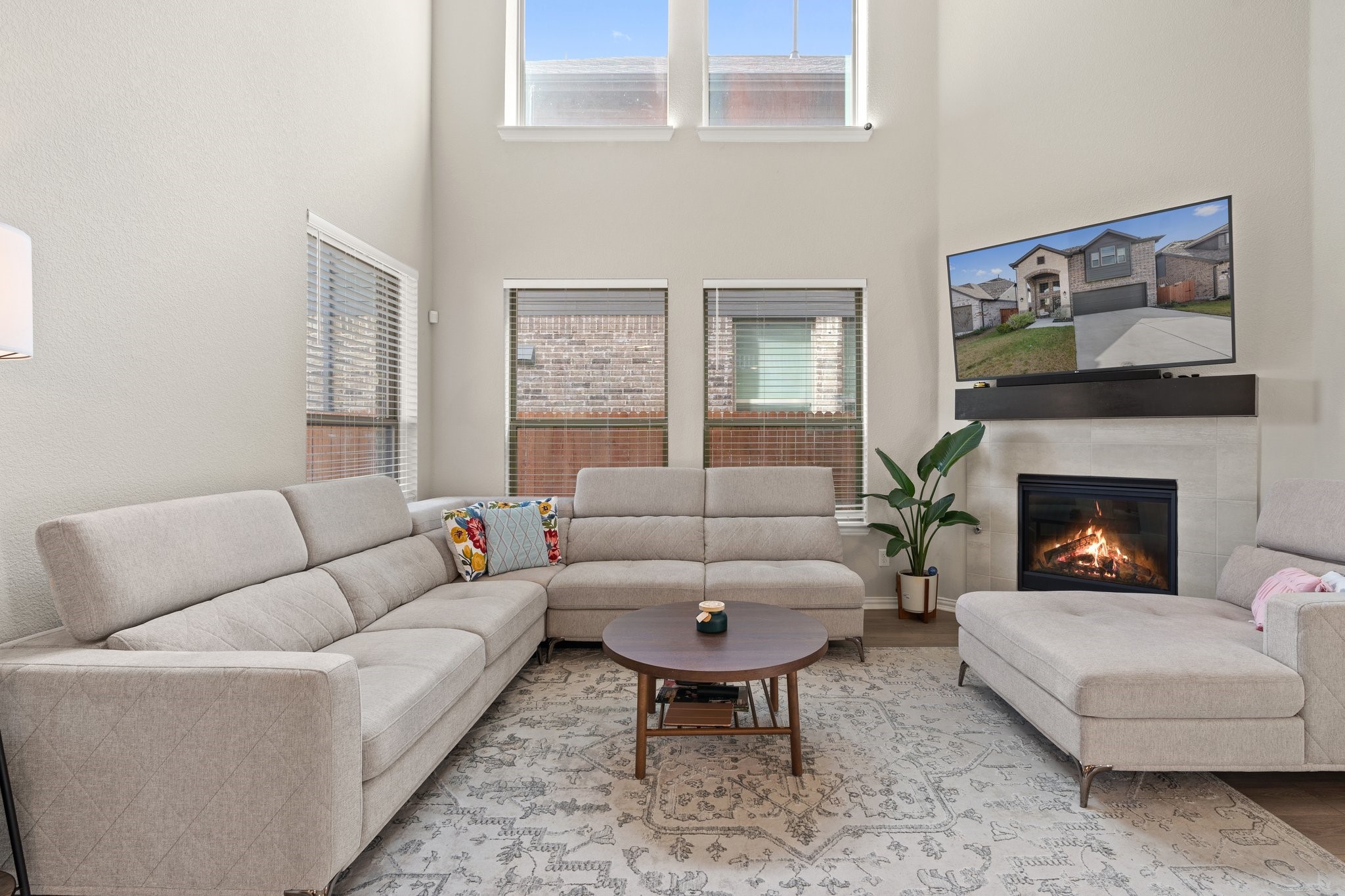 3904 Ford Drive