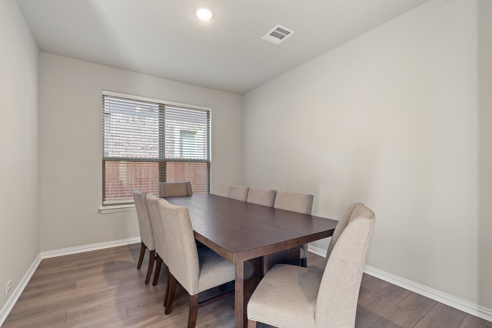 3904 Ford Drive