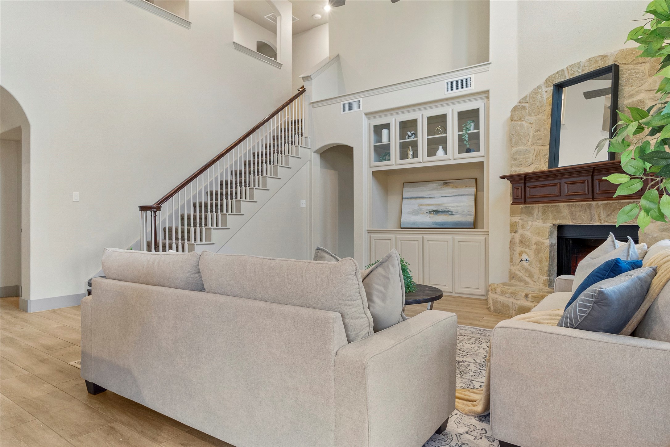 12700 Saratoga Springs Circle