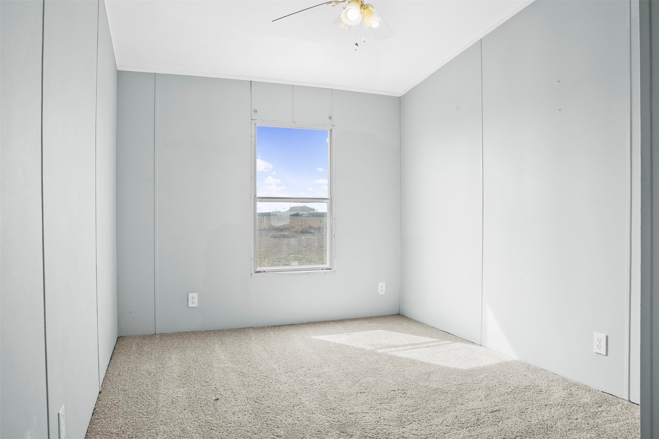 242 Private Road 4732
