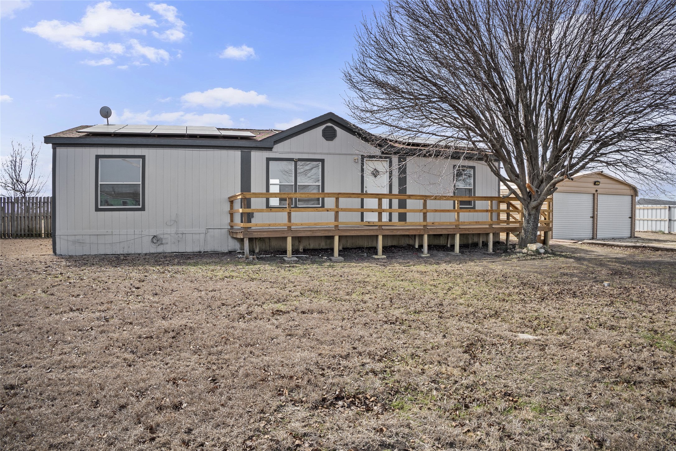 242 Private Road 4732