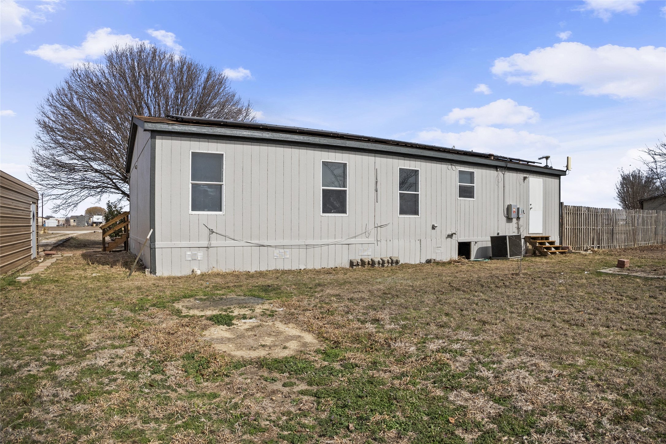 242 Private Road 4732