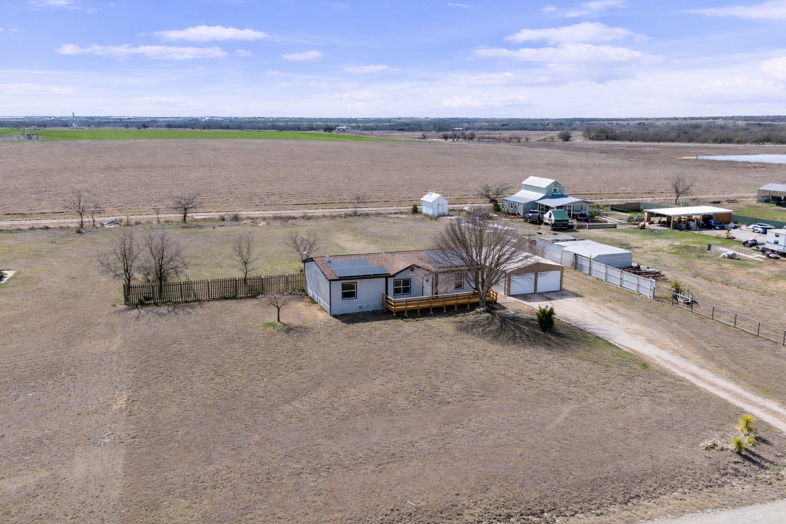 242 Private Road 4732