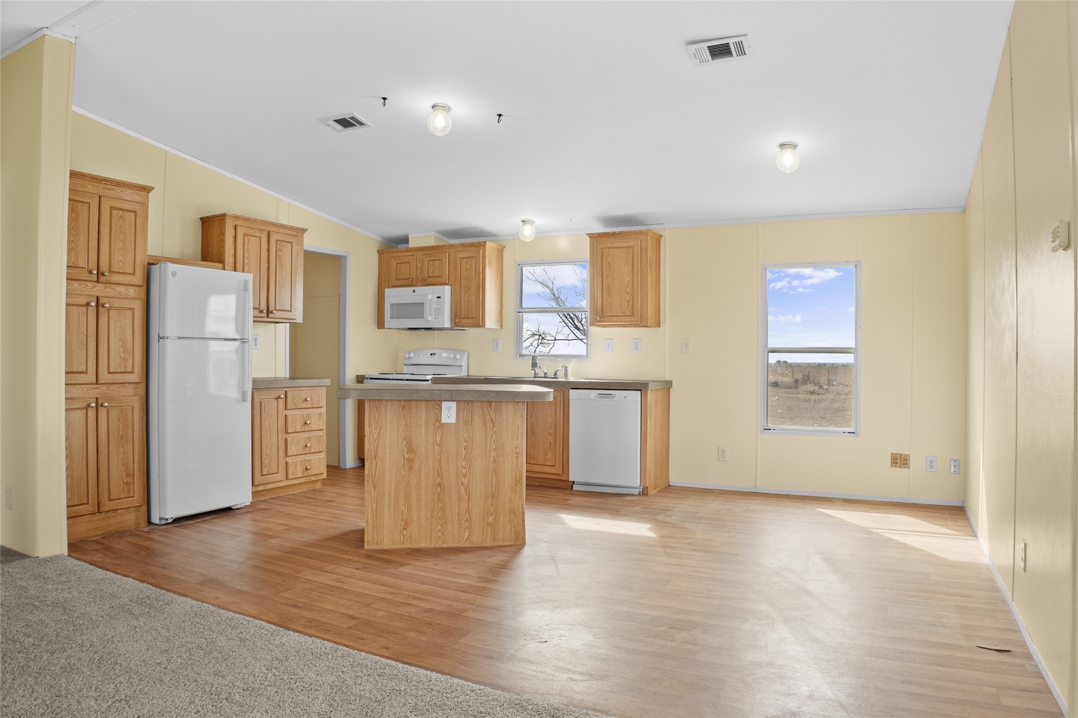 242 Private Road 4732