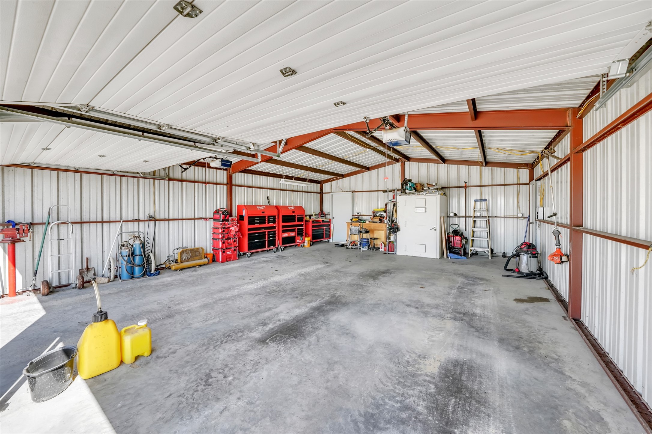 8840 State Highway 171