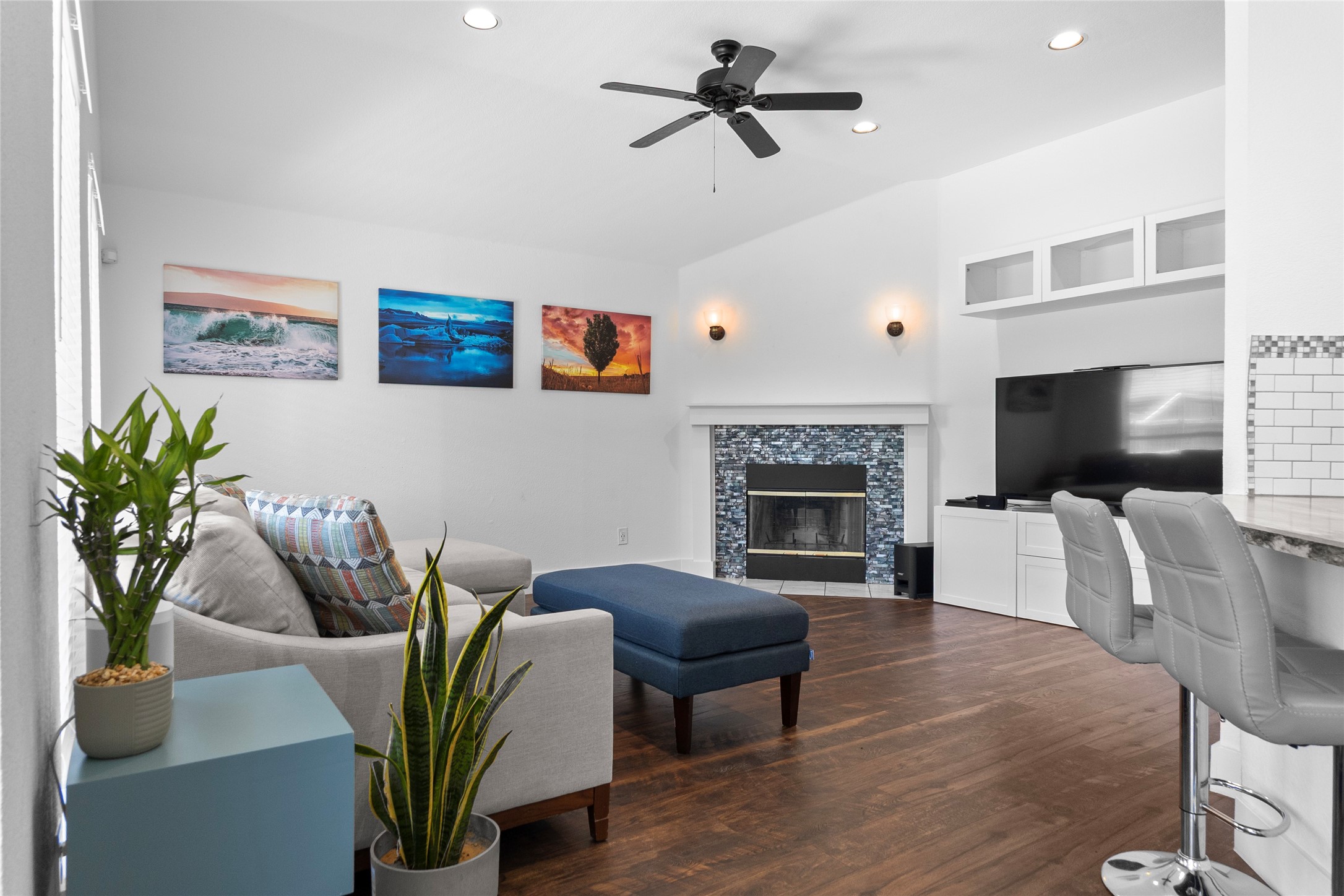 5328 Mirage Drive