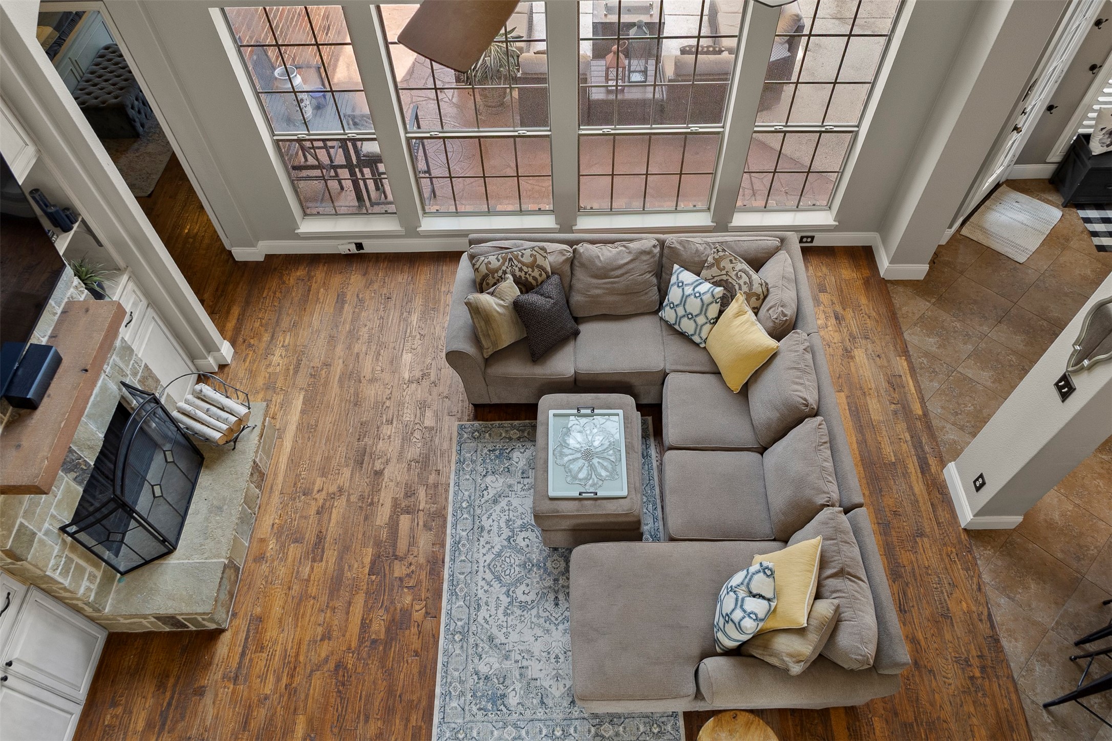 1709 Rosebriar Lane