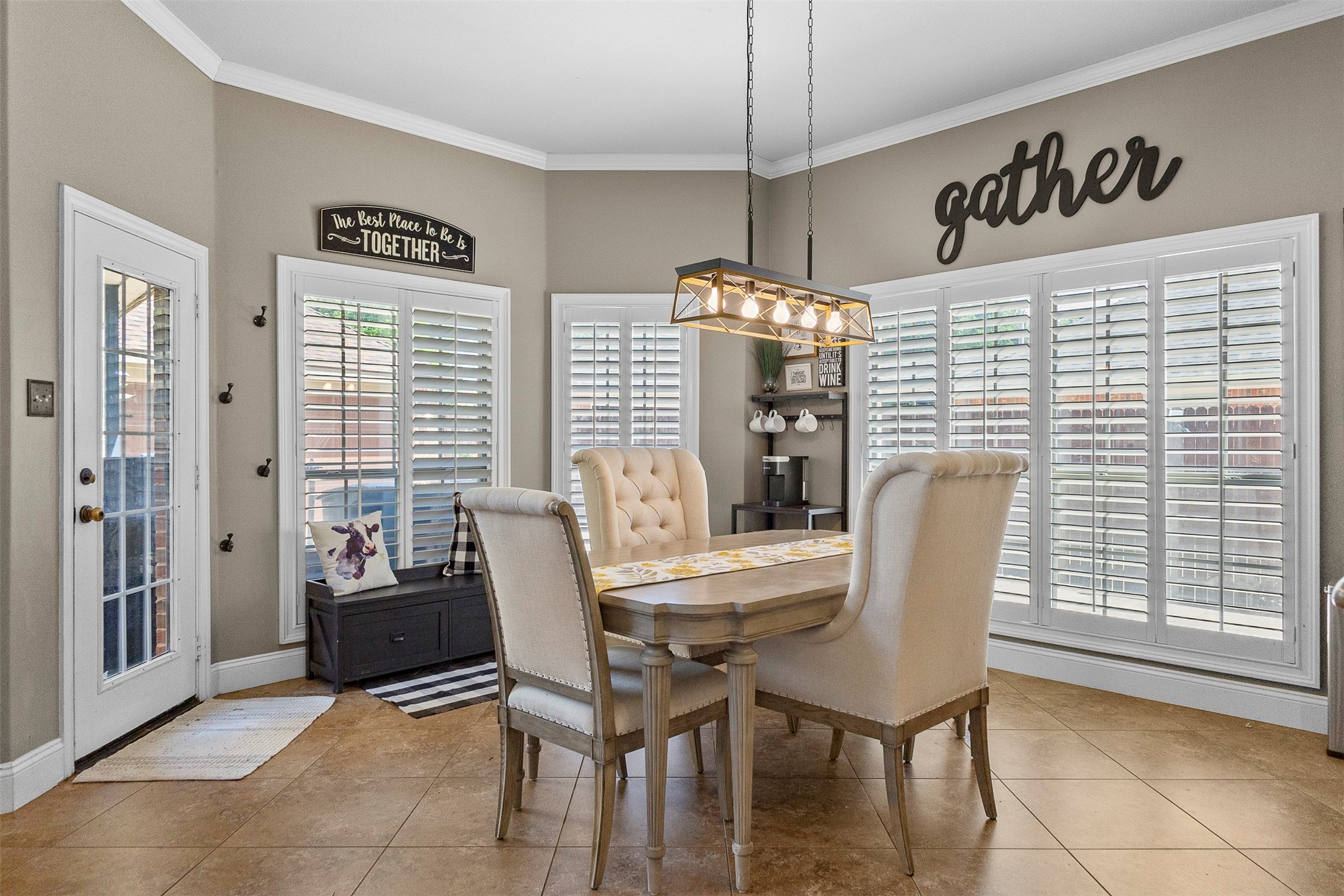 1709 Rosebriar Lane