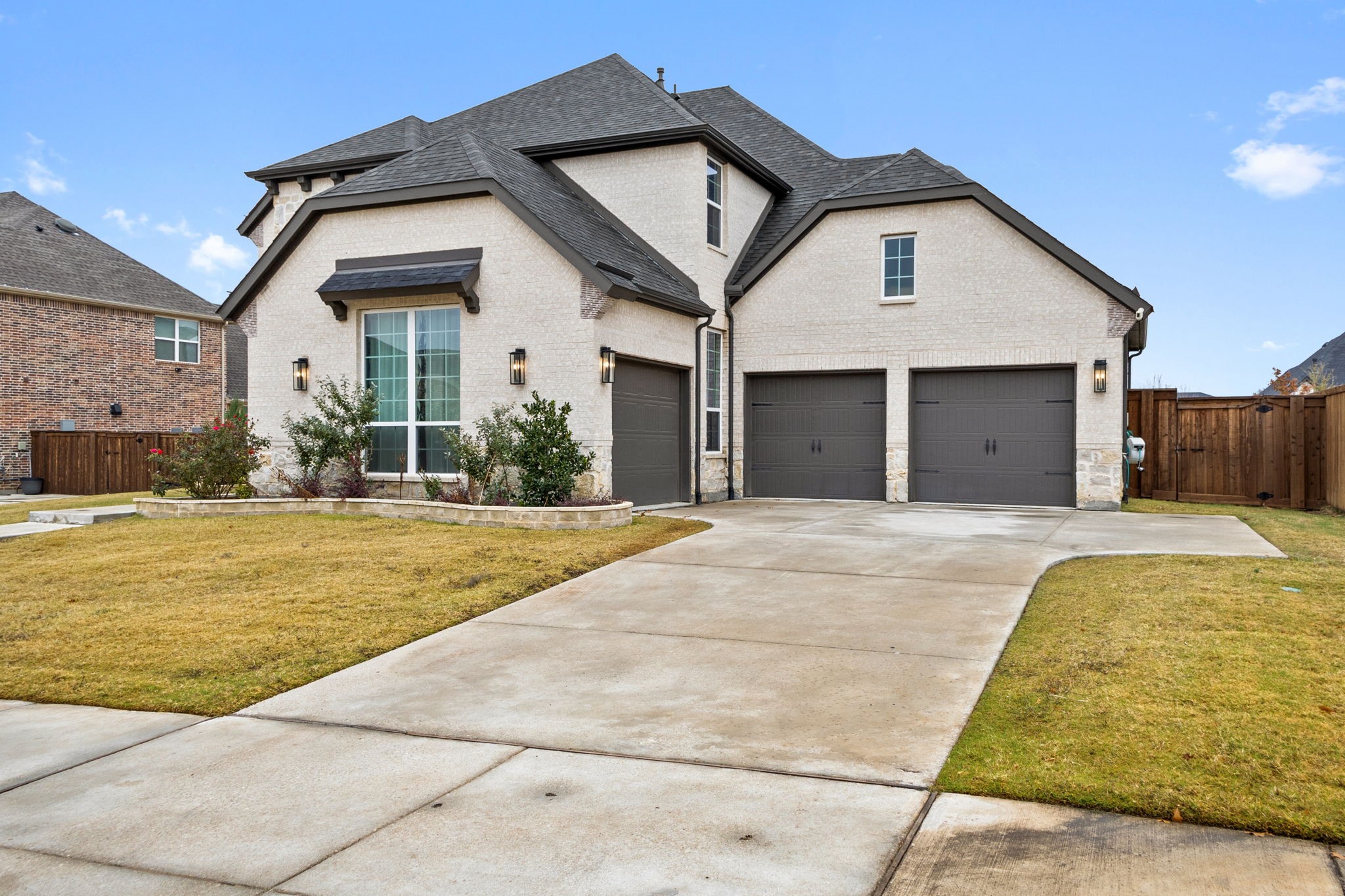 2011 Stargrass Road