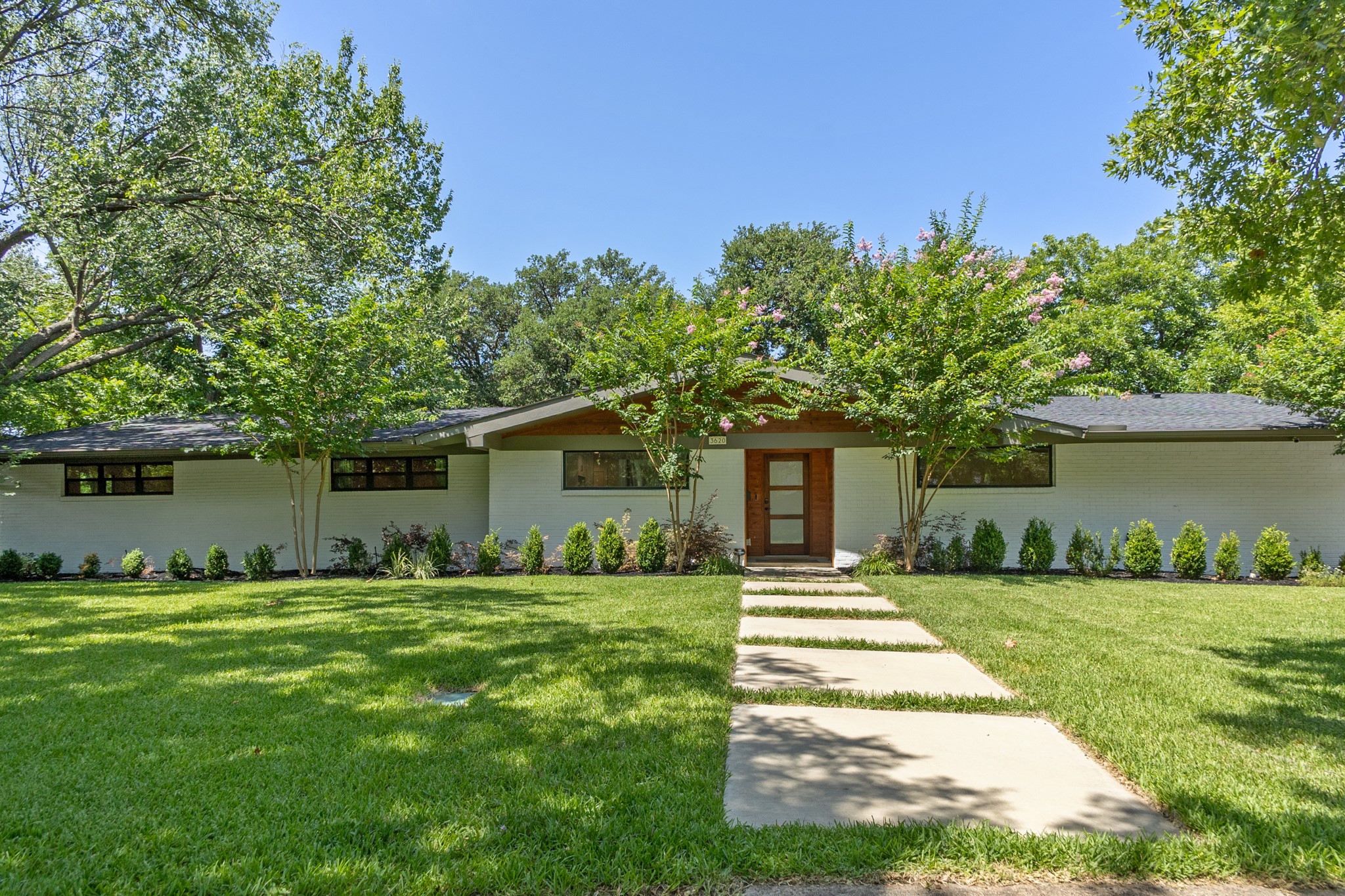 3620 Pallos Verdas Drive