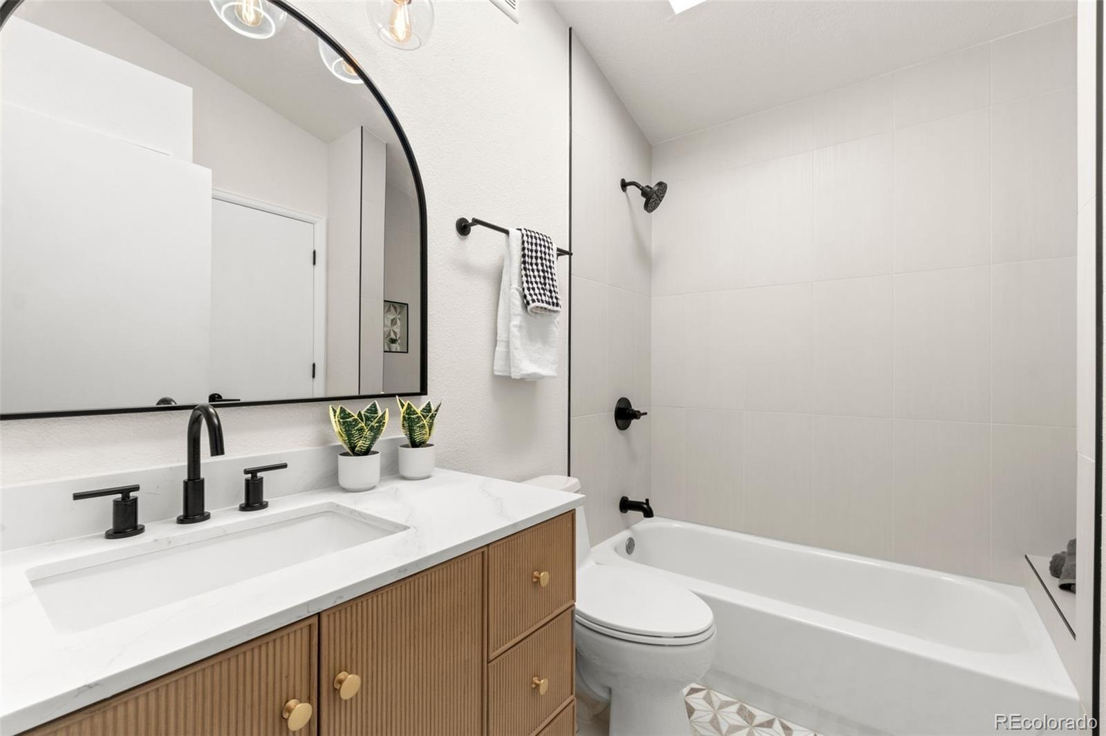 13272 W 65th Place